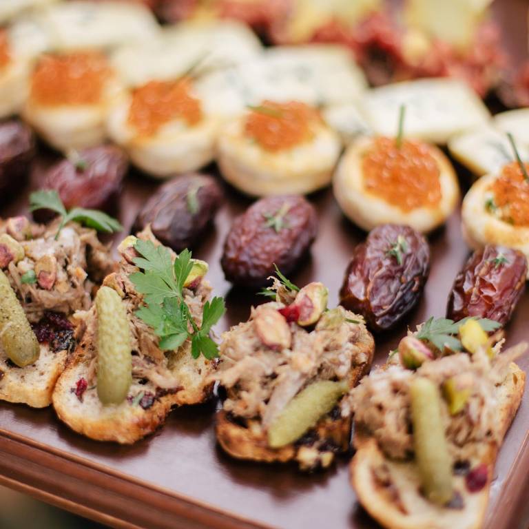 catering-KW05-firmowe-imprezy-okolicznosciowe-bankiety-sarah-sala-wroclaw