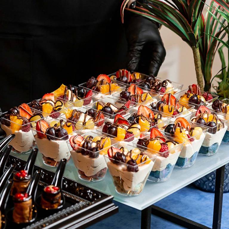 catering-KW06-firmowe-imprezy-okolicznosciowe-bankiety-sarah-sala-wroclaw